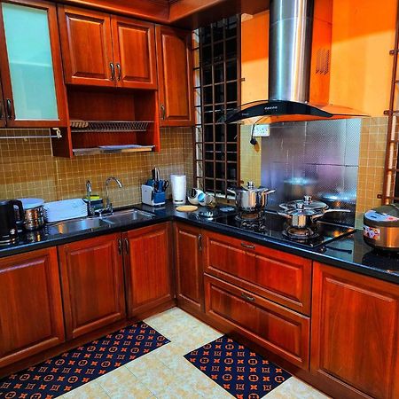 Staylena Klebang Melaka Homestay - Musliem Unit Екстериор снимка